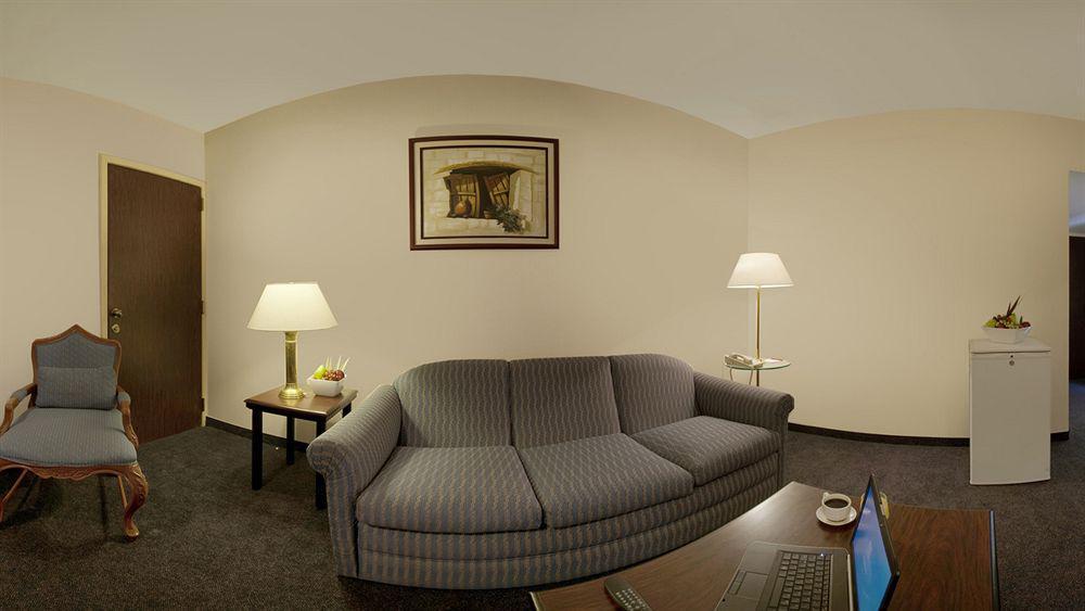 Hotel Fiesta